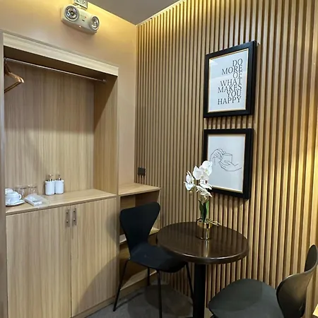 Perc Hotel