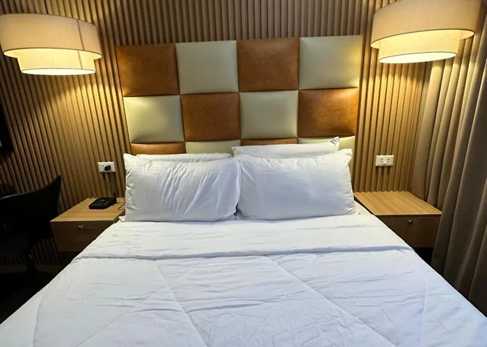 Perc Hotel Pinamungahan